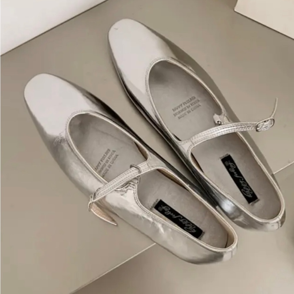 Brand new silver Mary janes ballet flats size 38